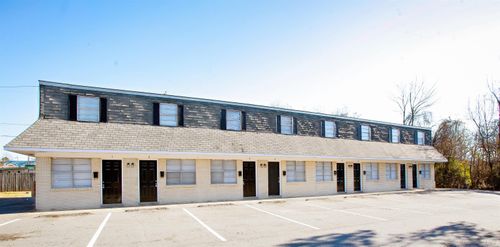 3017 Parkway Dr, North Little Rock, AR, 72118-3445 | Card Image