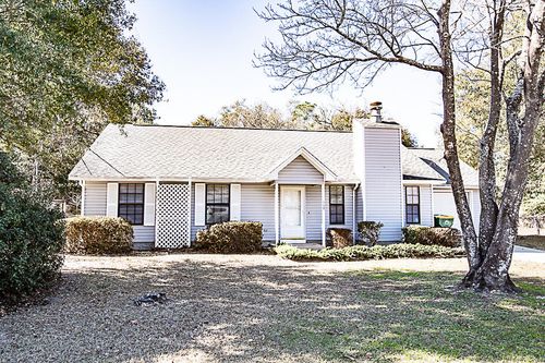 116 W Walker Circle, Crestview, FL, 32539 | Card Image