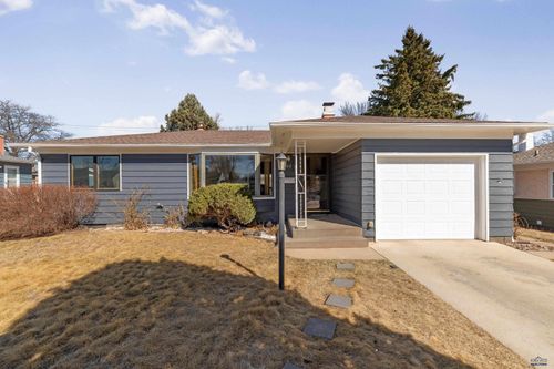 4022 W St Louis, Rapid City, SD, 57701-6506 | Card Image