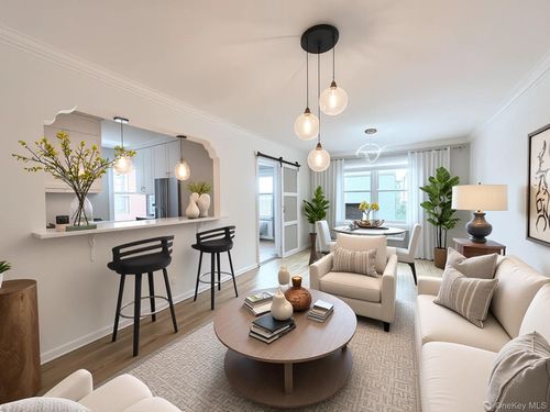 2js-800 Grand Concourse, Bronx, NY, 10451-3007 | Card Image