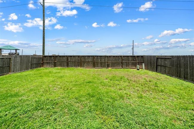 27330 Aspen Falls Ln, House other with 3 bedrooms, 3 bathrooms and 2 parking in Fulshear TX | Image 27