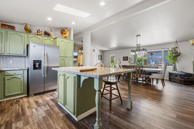 SPC-127 - 2755 N Walnut Rd, House other with 3 bedrooms, 2 bathrooms and null parking in Turlock CA | Image 10