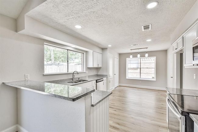 23203 Pennsgrove Rd, House other with 3 bedrooms, 2 bathrooms and 2 parking in Spring TX | Image 6