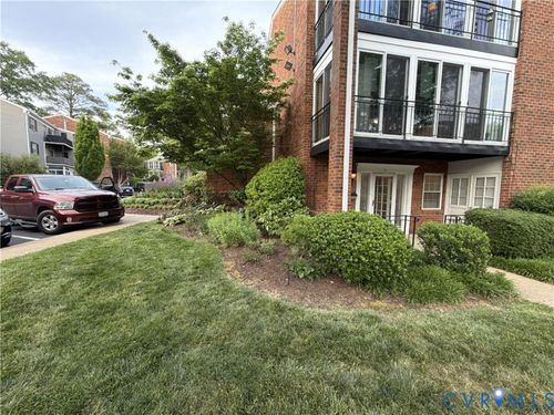 12 Red Fox Ln, Henrico, VA, 23228-5414 | Card Image