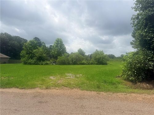 242 Creduer Rd, Pineville, LA, 71360-9169 | Card Image