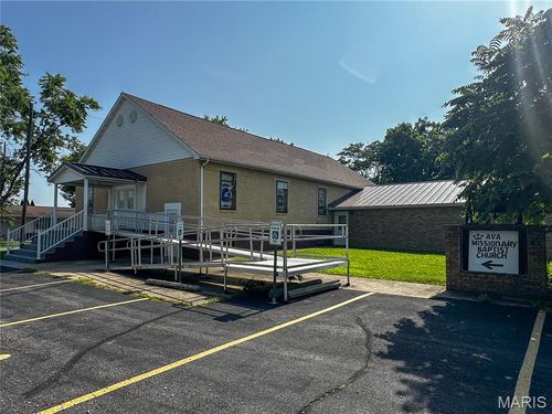 304 N 5th St, Ava, IL, 62907 | Card Image