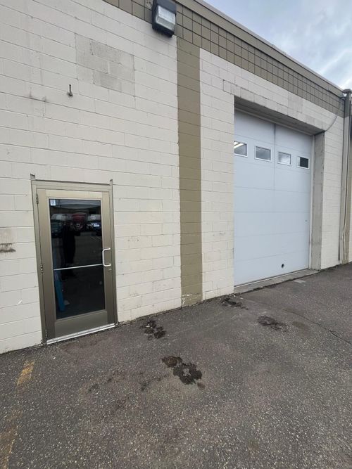 410 11th Ave S, Hopkins, MN, 55343-7844 | Card Image