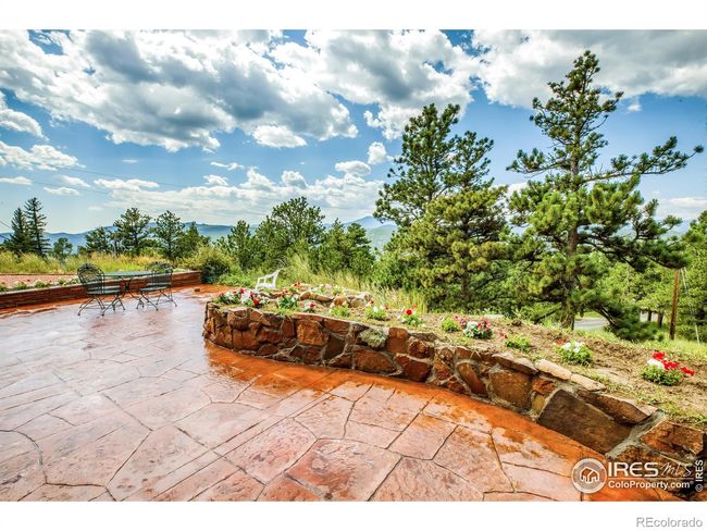319 S Peak Rd, House other with 4 bedrooms, 4 bathrooms and 3 parking in Boulder CO | Image 32