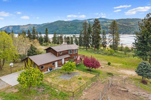11 Echo Cove Rd, Kettle Falls, WA, 99141-9412 | Card Image