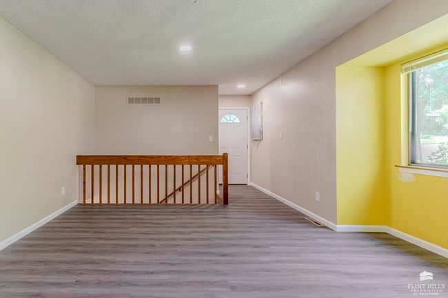 724 Dehoff Dr, House other with 3 bedrooms, 2 bathrooms and null parking in Manhattan KS | Image 9
