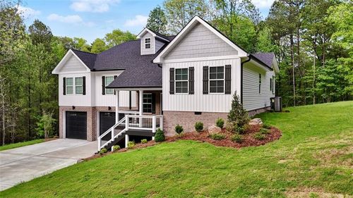 1060 Pear St, ROCKY FACE, GA, 30740-1400 | Card Image