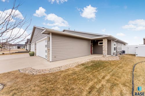 7308 S Audie Ave Avenue, Sioux Falls, SD, 57108 | Card Image