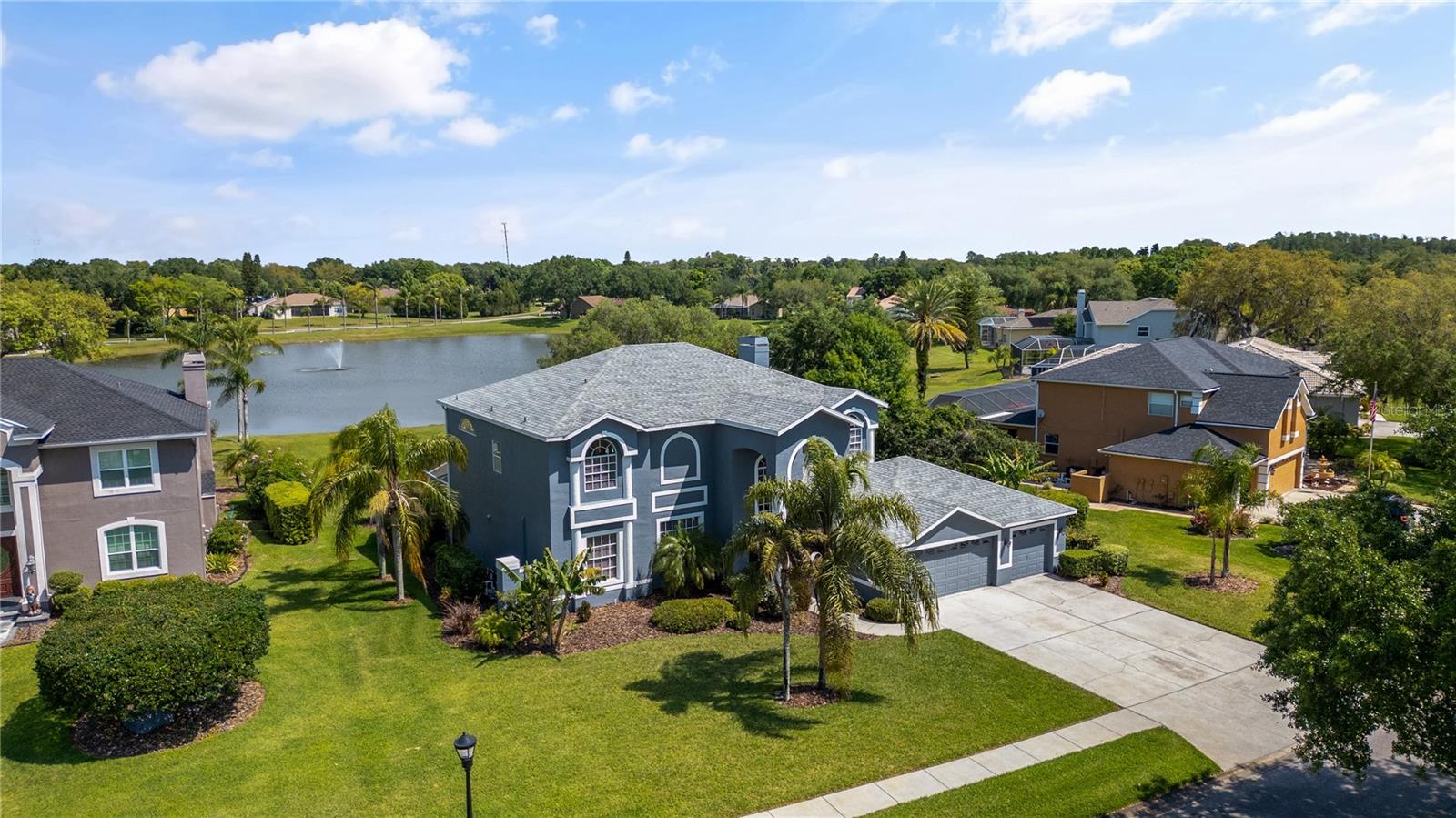 1317 Fishing Lake Drive, For Sale in Odessa Zoocasa