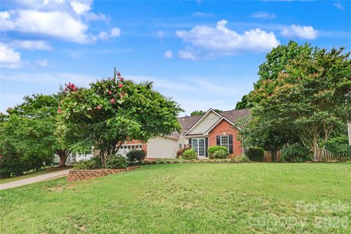 308 Braxton Dr, Indian Trail, NC, 28079-5105 | Card Image