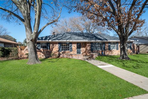 2106 Redondo Dr, Mckinney, TX, 75071-2832 | Card Image