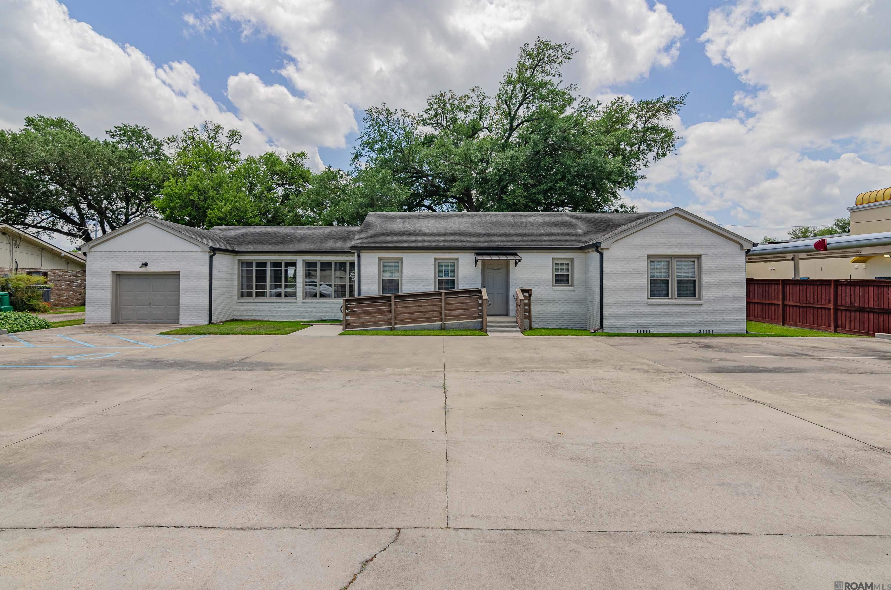 Commercial Sale in Raceland