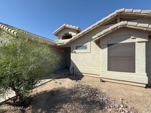 8048 S Carbury Way, Tucson, AZ, 85747-9224 | Card Image