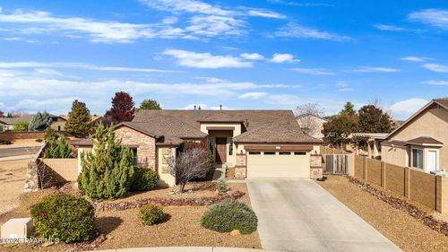 7710 E Day Break Cir, Prescott Valley, AZ, 86315-9074 | Card Image