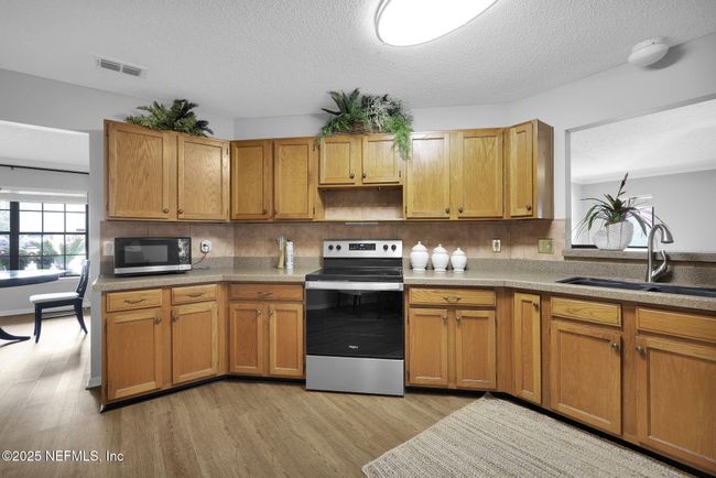 13975 Athens Dr, House other with 3 bedrooms, 2 bathrooms and null parking in Jacksonville FL | Image 18