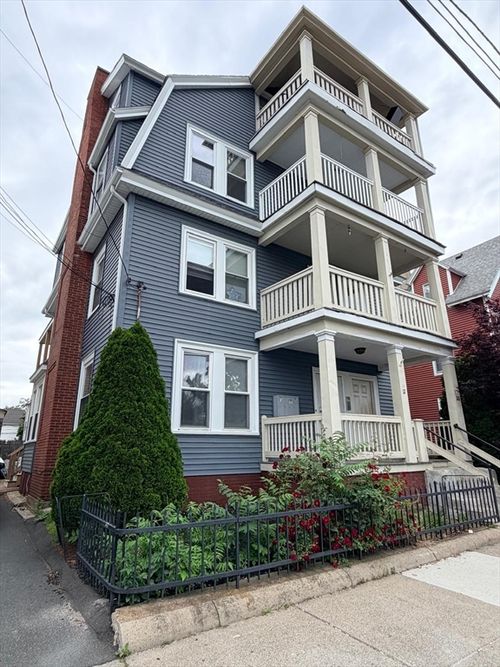 2-12 Endicott, Lynn, MA, 01902 | Card Image
