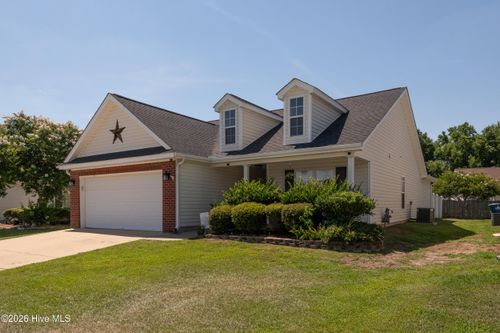 3704 Lena Ln, Greenville, NC, 27834-6121 | Card Image