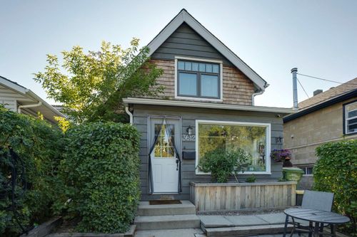 3612 Parkhill St Sw, Calgary, AB, T2S2Z6 | Card Image