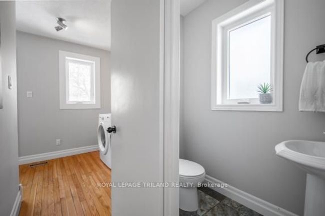 21 Sherwood Cres, House other with 5 bedrooms, 3 bathrooms and 6 parking in Exeter ON | Image 18