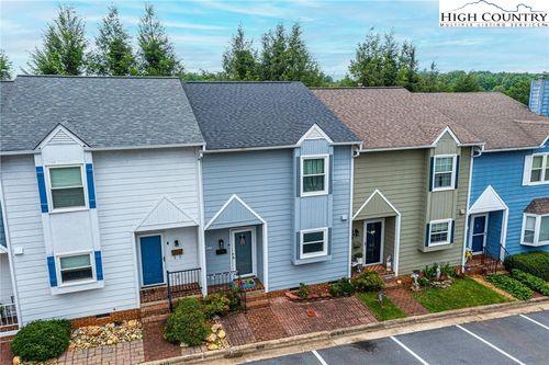 19-617 College Ave Sw, Lenoir, NC, 28645-5406 | Card Image