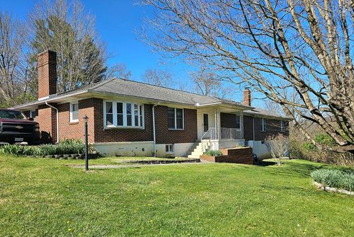 172 Thorn Street, Tazewell, VA, 24651 | Card Image