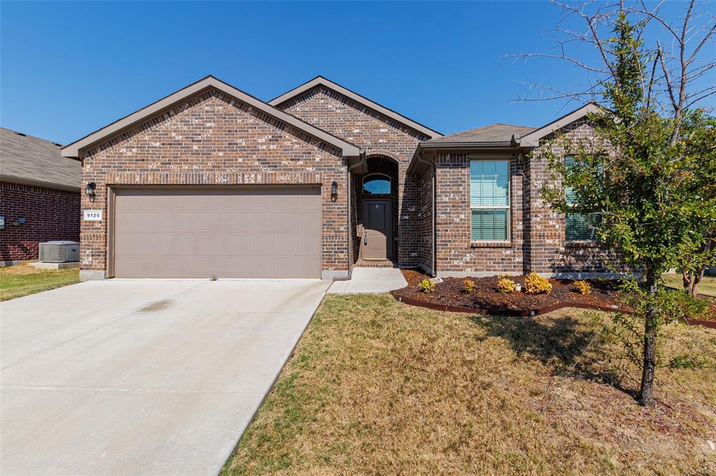 Highland Orchard Dr, Fort Worth, TX 76179