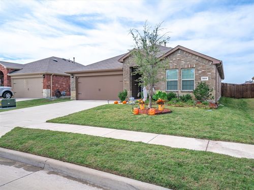 2211 Kingfisher St, Crandall, TX, 75114-5168 | Card Image