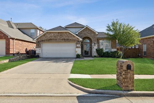 4021 Appleton Ln, Flower Mound, TX, 75022-2937 | Card Image