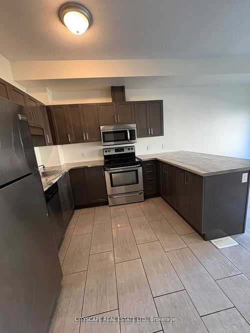 18-10 Dufferin Street, Norwich, ON, N0J1P0 | Card Image