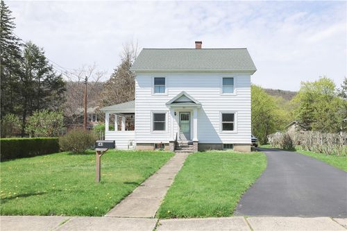 141 Oakwood Ave, Elmira, NY, 14903-1611 | Card Image