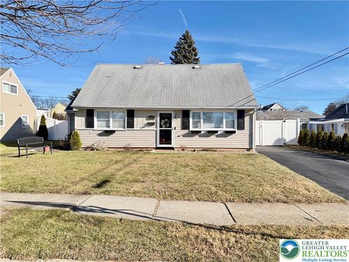 1310 Beverly Ave, BETHLEHEM, PA, 18018-1619 | Card Image