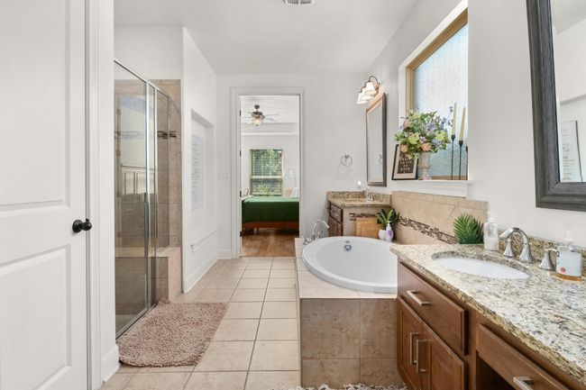 174 Jayne Cv, House other with 5 bedrooms, 5 bathrooms and 4 parking in Austin TX | Image 14