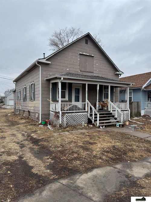 245 D St, Lincoln, NE, 68502-1049 | Card Image