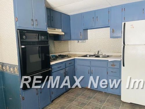 1855 Hastings St, Birch Run, MI, 48415-9036 | Card Image