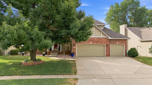 2526 N Hazelwood St, Wichita, KS, 67205 | Card Image