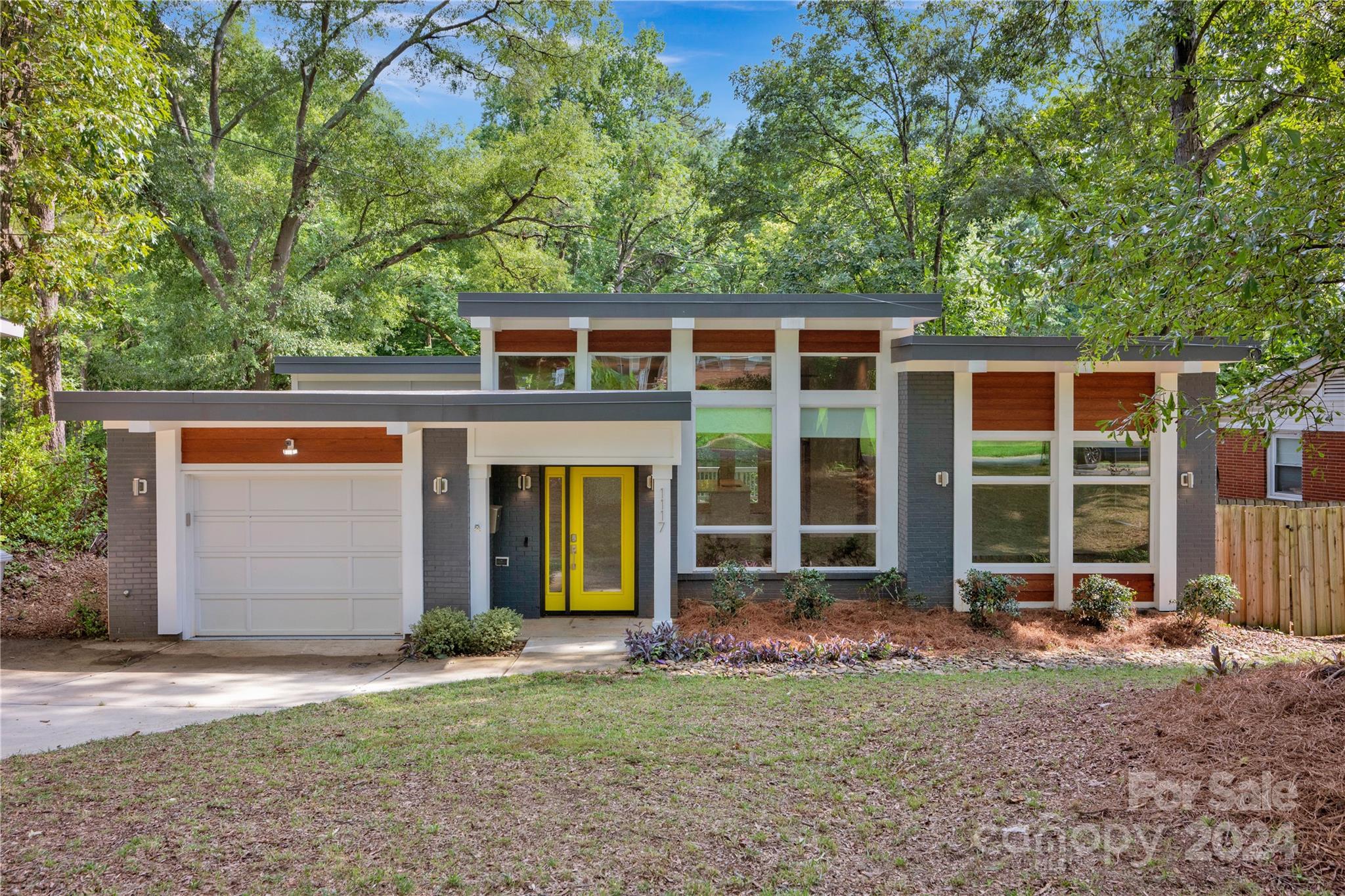 18 1117 Rollingwood Drive, For Sale in Charlotte Zoocasa