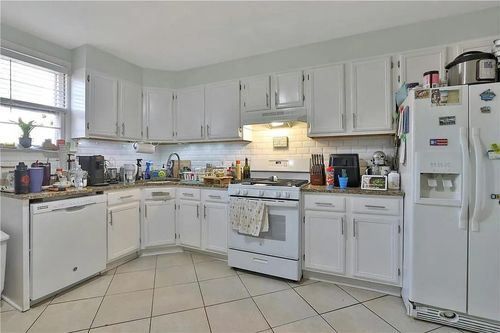 21 Lake Ave, Yonkers, NY, 10703-2665 | Card Image