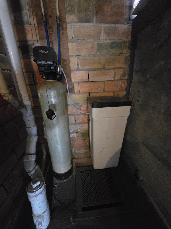 Seller will leave water softener - currently doesnt use | Image 48