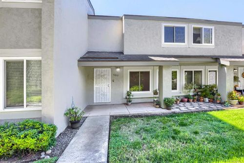 5095 La Cuenta Dr, San Diego, CA, 92124 | Card Image