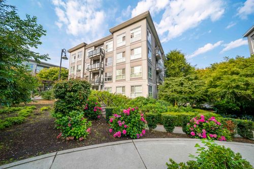 222-13733 107a Avenue, Surrey, BC, V3T0B7 | Card Image