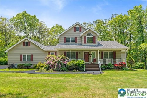 218 Evergreen Ct, Saylorsburg, PA, 18353-9362 | Card Image
