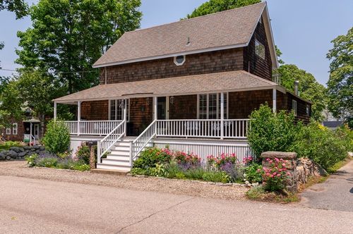 19 Old Garden Rd, Rockport, MA, 01966-1830 | Card Image