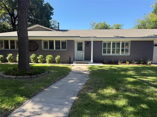 2432 Skyline Dr, Waco, TX, 76710-1133 | Card Image