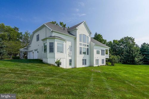 6813 Southridge Way, Middletown, MD, 21769-8106 | Card Image
