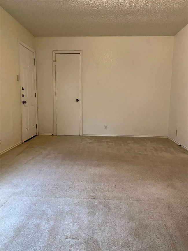 2812 Ridgecrest Dr, Home with 2 bedrooms, 1 bathrooms and null parking in Fort Worth TX | Image 12