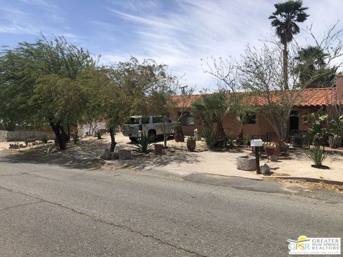 12155 Ocotillo Rd, Desert Hot Springs, CA, 92240-3941 | Card Image
